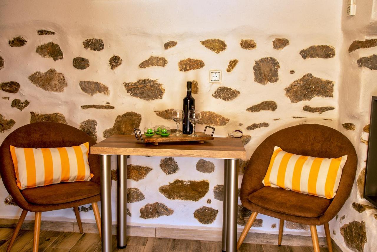 Villa Anemolia Tiny Stone House Palaikastro Exterior foto